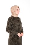 Haki Kendinden Desenli Kurdele Detaylı Tesettür Elbise