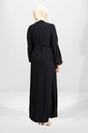 Siyah Kuşaklı Pilikaşe Kol Detaylı Tesettür Elbise