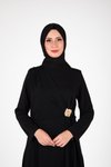 Siyah Ön Kısmı Tokalı Tesettür Elbise