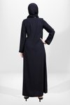 Siyah Yandan Bağlama Detaylı Midye Şeritli Tesettür Elbise
