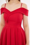 Kırmızı Mini Askılı Kloş Kayık Yaka Pileli Abiye Elbise