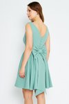 Mint Yeşili Mini Kloş Pileli V Yaka Sırtı Fiyonklu Abiye Elbise