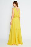 Sarı Uzun Kloş V Yaka Sırtı Fiyonklu Süs Düğmeli Abiye Elbise