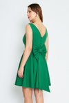 Yeşil Mini Kloş V Yaka Süs Düğmeli Sırtı Fiyonklu Abiye Elbise