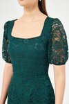 Zümrüt Fransız Dantel Mini Balon Kol Kare Yaka Abiye Elbise