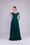 Zümrüt Uzun Omuz Detay Askılı Abiye Elbise