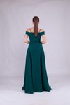 Zümrüt Uzun Omuz Detay Askılı Abiye Elbise