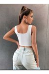 Beyaz Kalın Askılı Göbek Dekolteli Crop Bluz