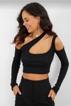 Siyah Asimetrik Kesim Parmak Geçmeli Detay Crop Bluz