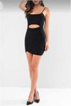 Siyah Mini Bodycon Asimetrik Anvelop Etekli Askılı Göbek Detaylı Elbise