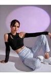 Siyah Uzun Kollu Asimetrik Cutout Detay Crop Bluz