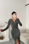 Gri Simli Uzun Kruvaze Yaka Derin Yırtmaçlı Abiye Elbise