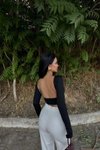 Siyah Basic Crop Sırt Dekolteli Bluz