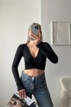 Siyah Dalgıç Kumaş Crop Kruvaze Yaka Bluz
