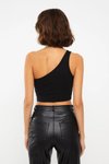 Siyah Kolsuz Omuz Dekolteli Sandy Crop Top