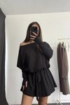 Siyah Mini Kayık Yaka Bağlamalı Eteği Şortlu Elbise
