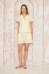 Sarı Beyaz Kısa Kol Ceket Yaka Beli Lastikli Şort İkili Takım