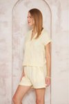 Sarı Beyaz Kısa Kol Ceket Yaka Beli Lastikli Şort İkili Takım