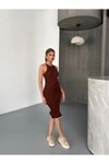 Kahverengi Triko Midi Fırfır Detaylı Elbise