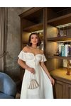 Beyaz Uzun Tam Kalıp Off-shoulder Sırt Detaylı Elbise