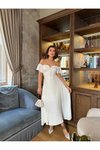 Beyaz Uzun Tam Kalıp Off-shoulder Sırt Detaylı Elbise