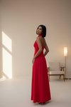 Kırmızı Uzun Dubai Kumaş Sırt Bağlamalı Yırtmaçlı Abiye Elbise