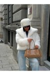 Premium Kürk Astarlı Beyaz Yakalı Ceket