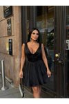 Siyah Mini Şortlu Saten Korsaj Detaylı Elbise