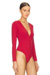 Kırmızı İpek Jarse Çift Katlı V Yaka Body