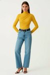 Sarı Yarım Balıkçı Yaka Büzgü Detaylı Bluz