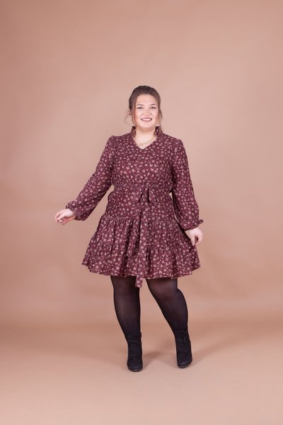 Bordo Çiçek Desenli Büyük Beden Midi Kadife Yaka Detaylı Elbise