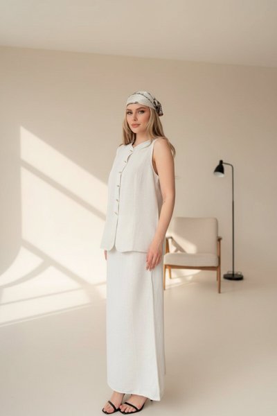 Two-Piece Linen Crew Neck Buttoned Skirt Set - White