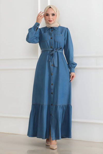 فستان محتشم دينم بلون أزرق فاتح بتفاصيل كشكشة