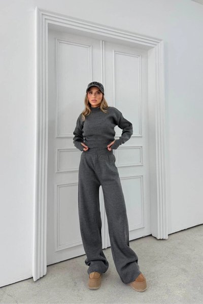 Antrasit Triko İkili Dik Yaka Parmak Geçme Detaylı Takım