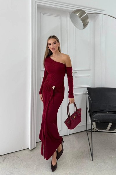 Long One-Shoulder Ruched Waist Accessory Detail Dress - Burgundy