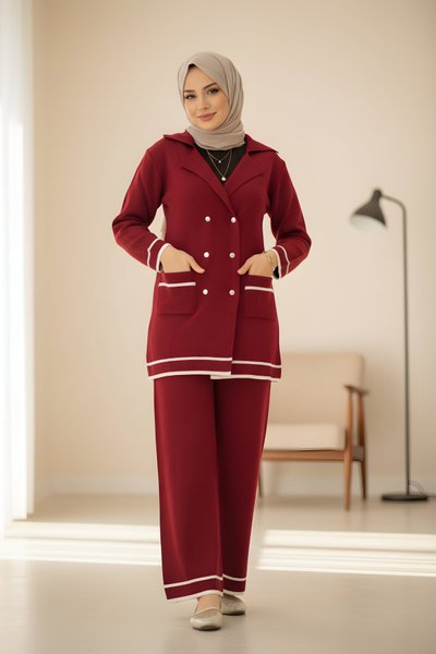 طقم محتشم ثنائي تريكو (جاكيت وبنطلون) عنابي