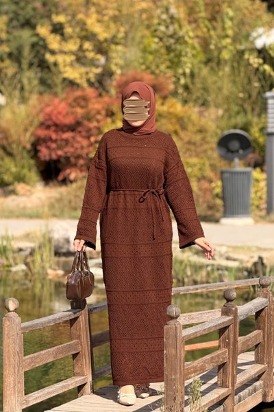 Kahve Uzun Kol Otantik Triko İçlikli Tesettür Elbise