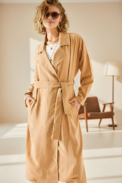 Long Loose Lightweight Soft Textured Belted Buttoned Pocket Trench Coat - Tan
