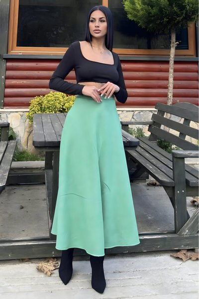 Long High-Waist Flared Mélange Winter Skirt - Green