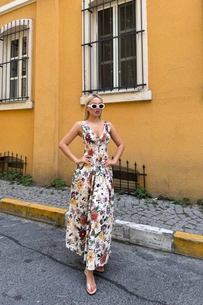 Kahverengi Çiçek Desenli Uzun Kalın Askılı Korse Görünümlü Elbise