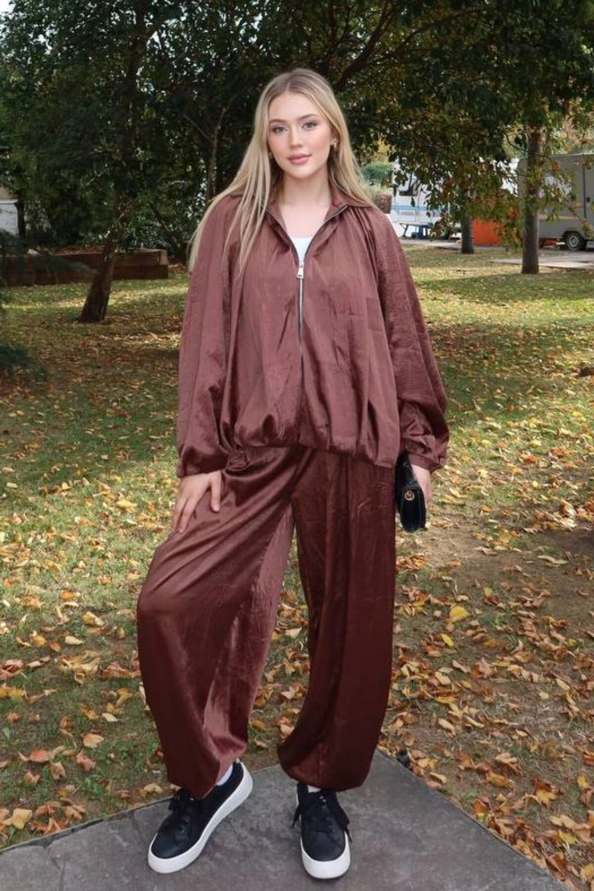 Oversize Textured Satin Batwing Sleeve Two-Piece Set - Brown - VİSKALİ