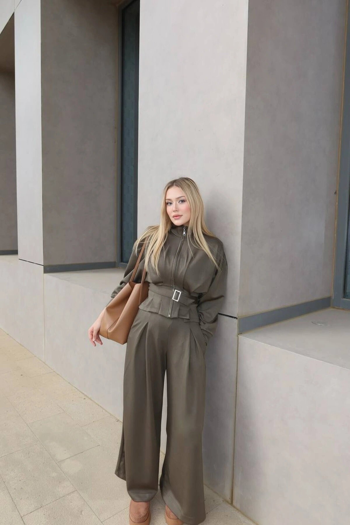 Yeşil Premium Bol Paça İkili Kemer Detaylı Fermuarlı Takım - VİSKALİ