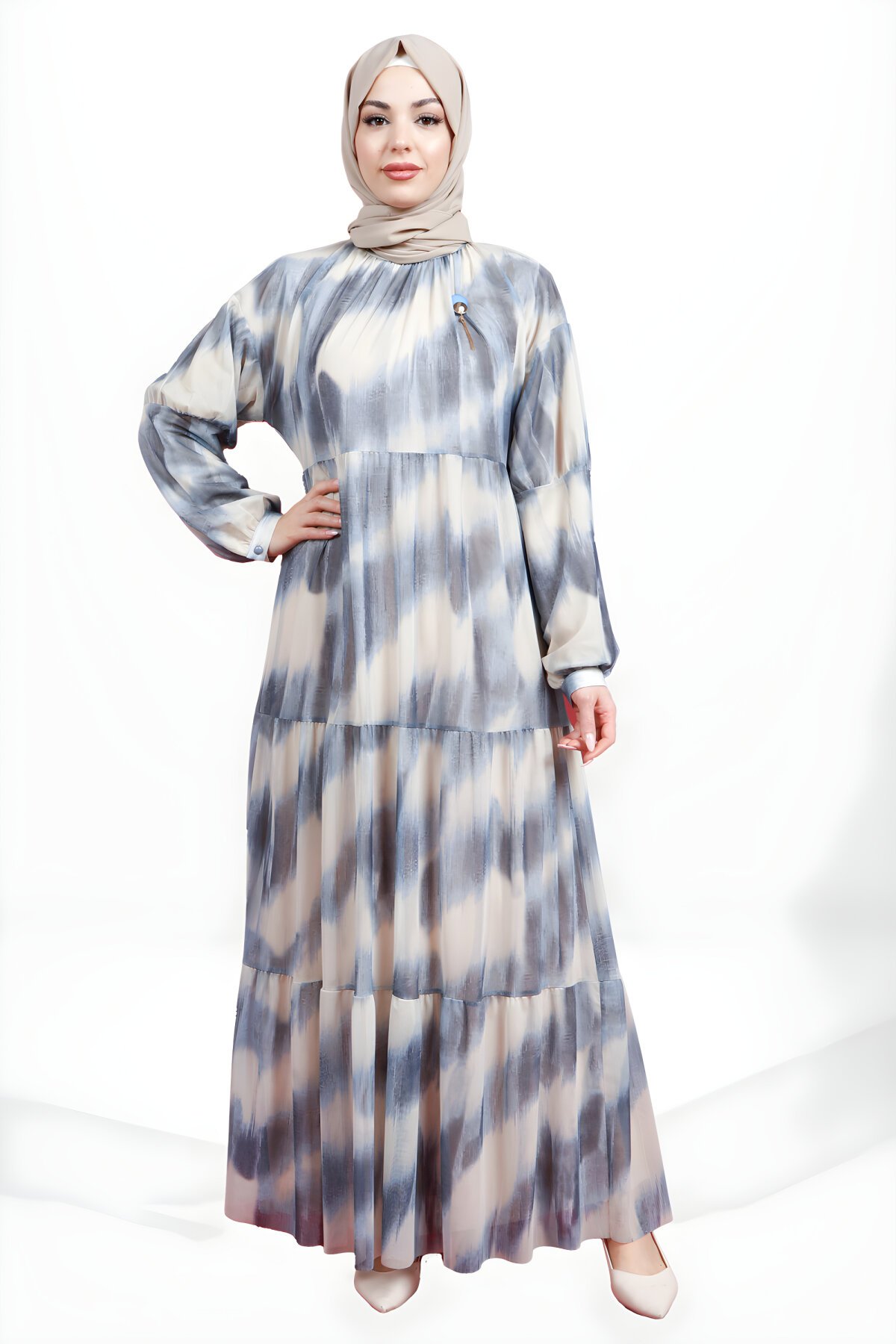 Mavi Katlı Tül Elbise Mavi Katlı Tül Elbise