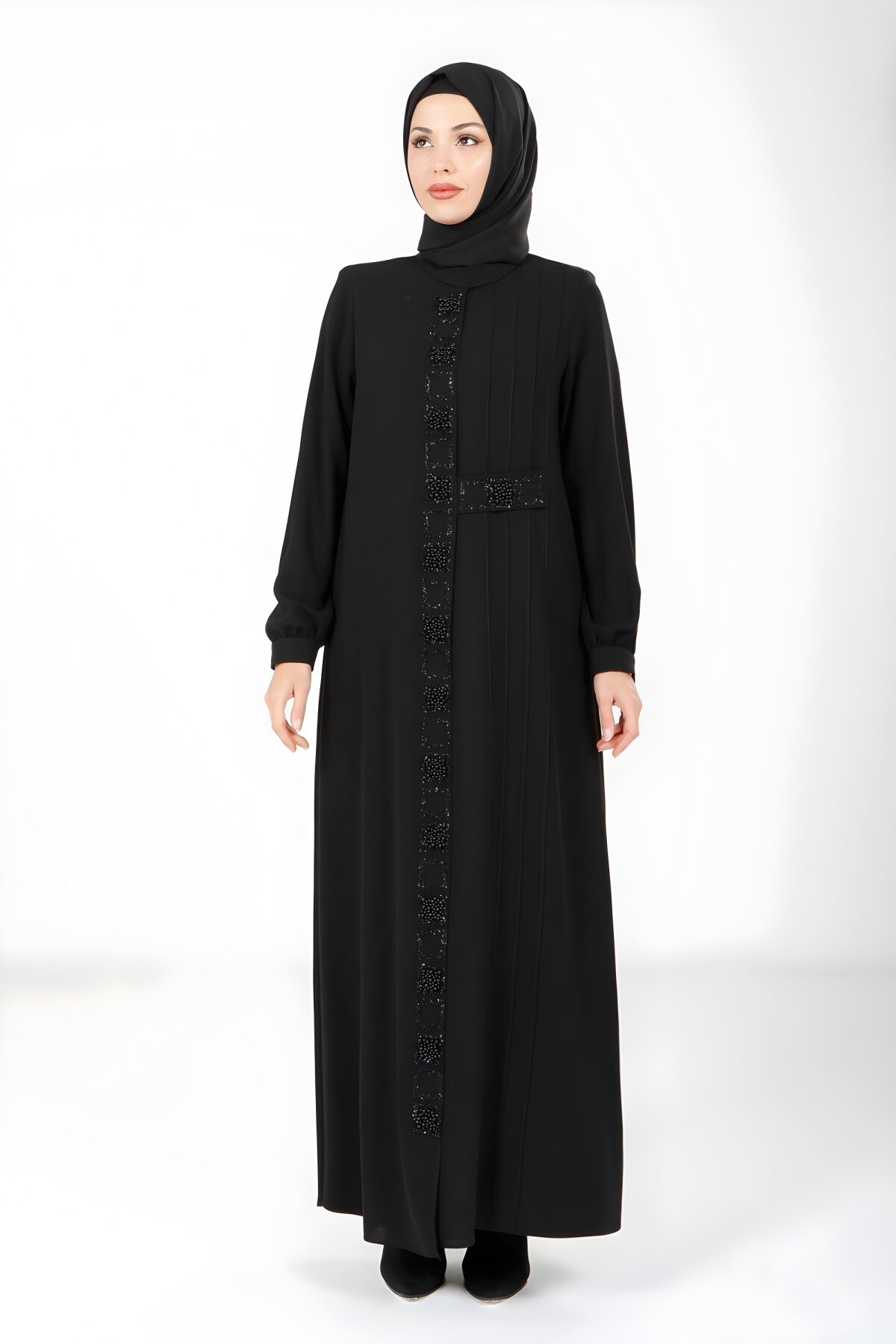 Siyah Kare Taşlı Elbise Siyah Kare Taşlı Elbise