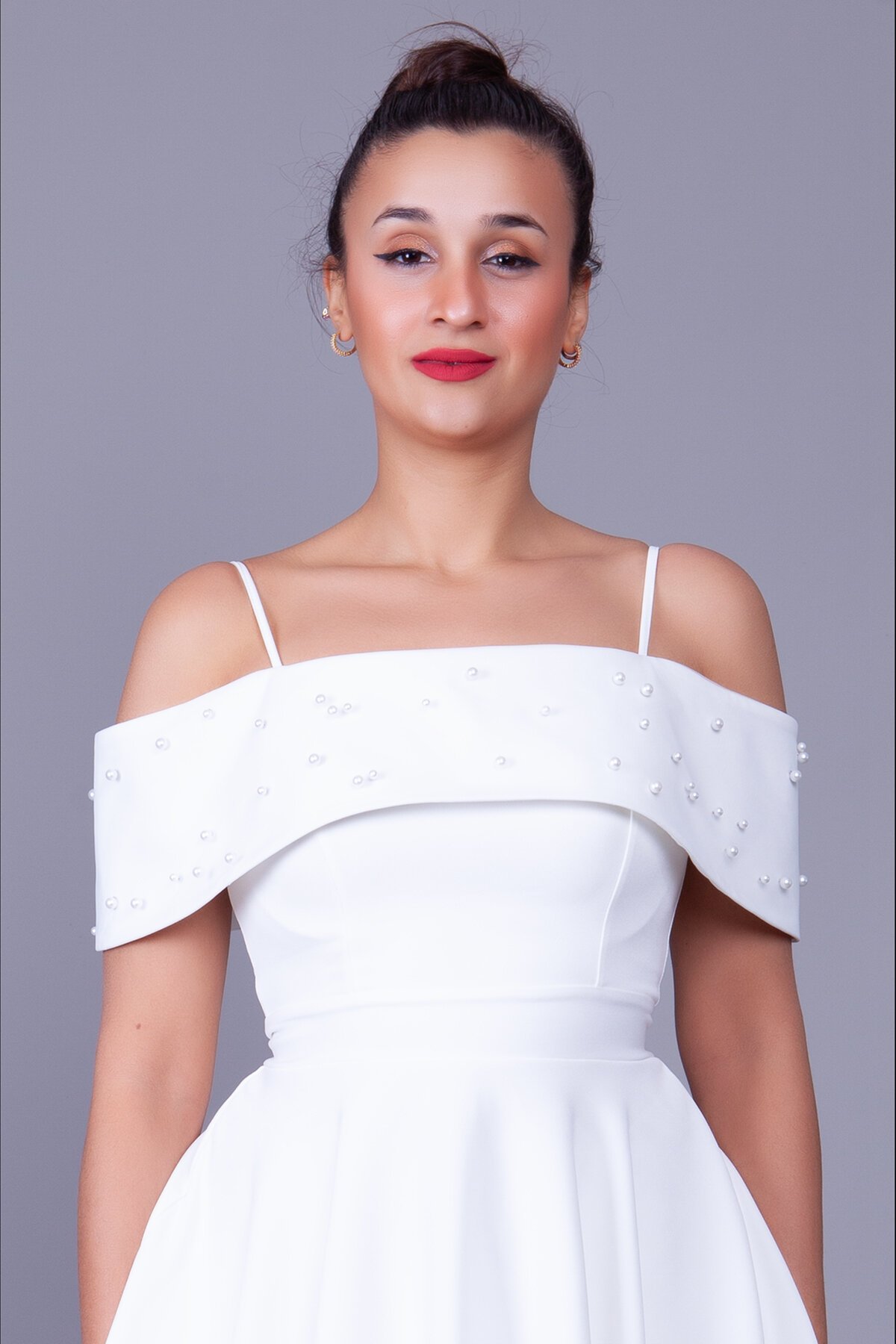 Midi Strappy Boat Neck Pearl-Detail Evening Dress - White - Bidoluelbise