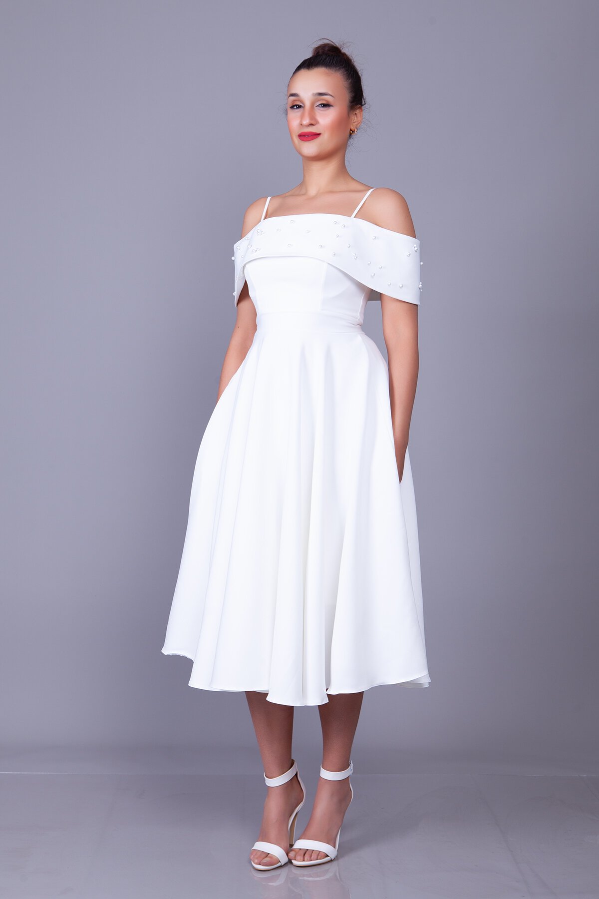 Midi Strappy Boat Neck Pearl-Detail Evening Dress - White - Bidoluelbise