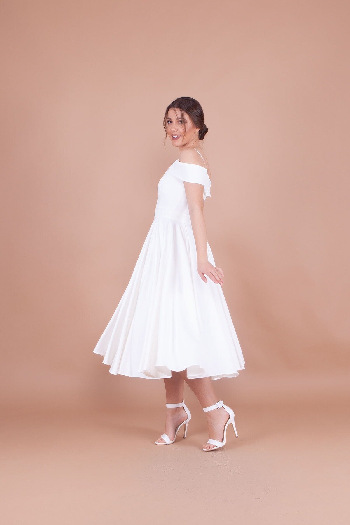 Midi Pleated Strappy Off-the-Shoulder Detail Evening Dress - White - Bidoluelbise