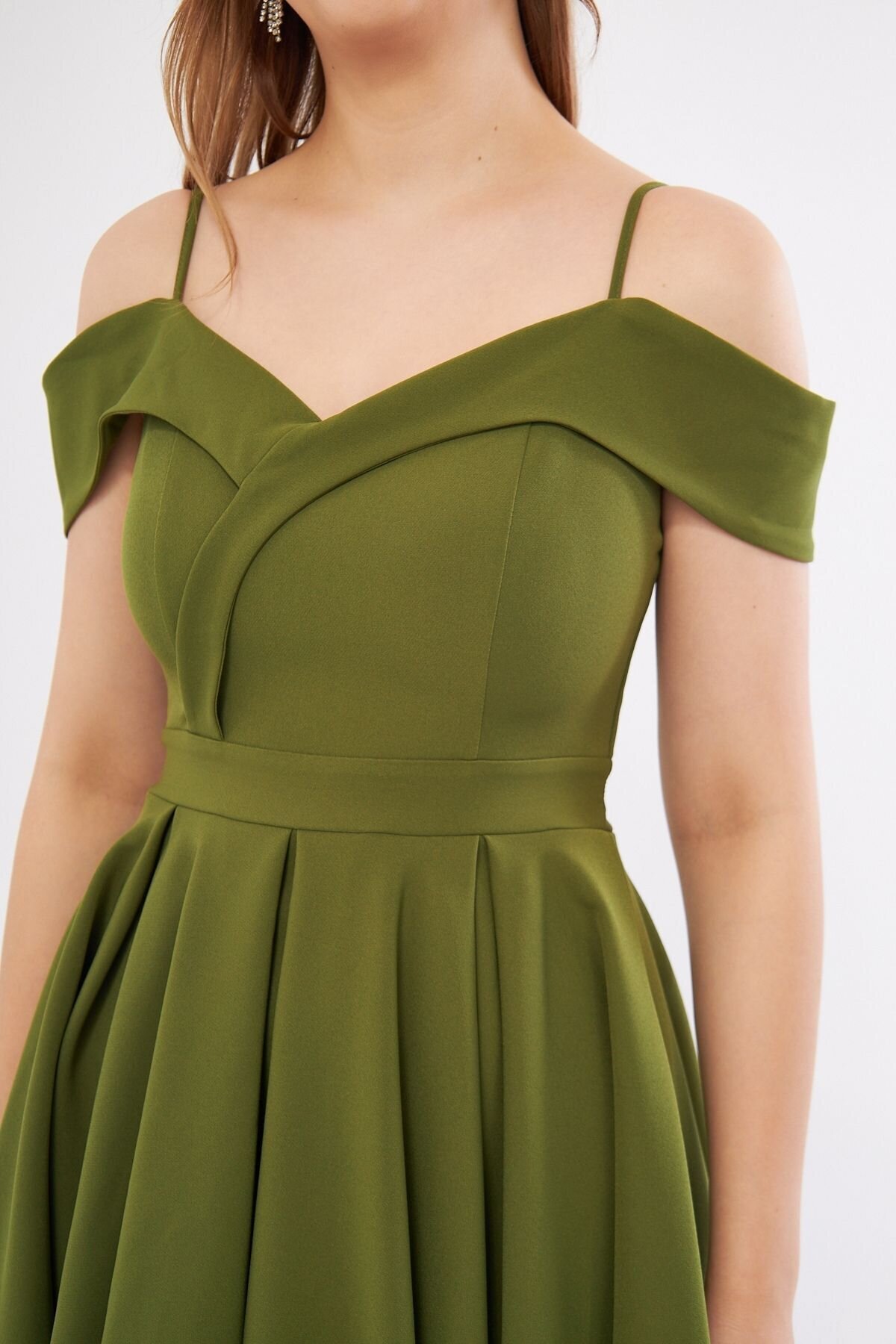 Mini Flared Pleated Strappy Boat Neck Evening Dress - Khaki - Bidoluelbise