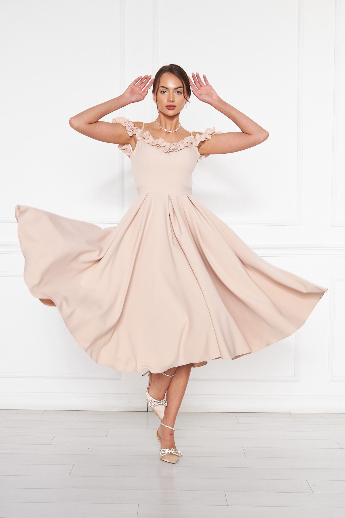 Midi Flared Ruffle Detail Adjustable Strap Evening Dress - Cream - Bidoluelbise