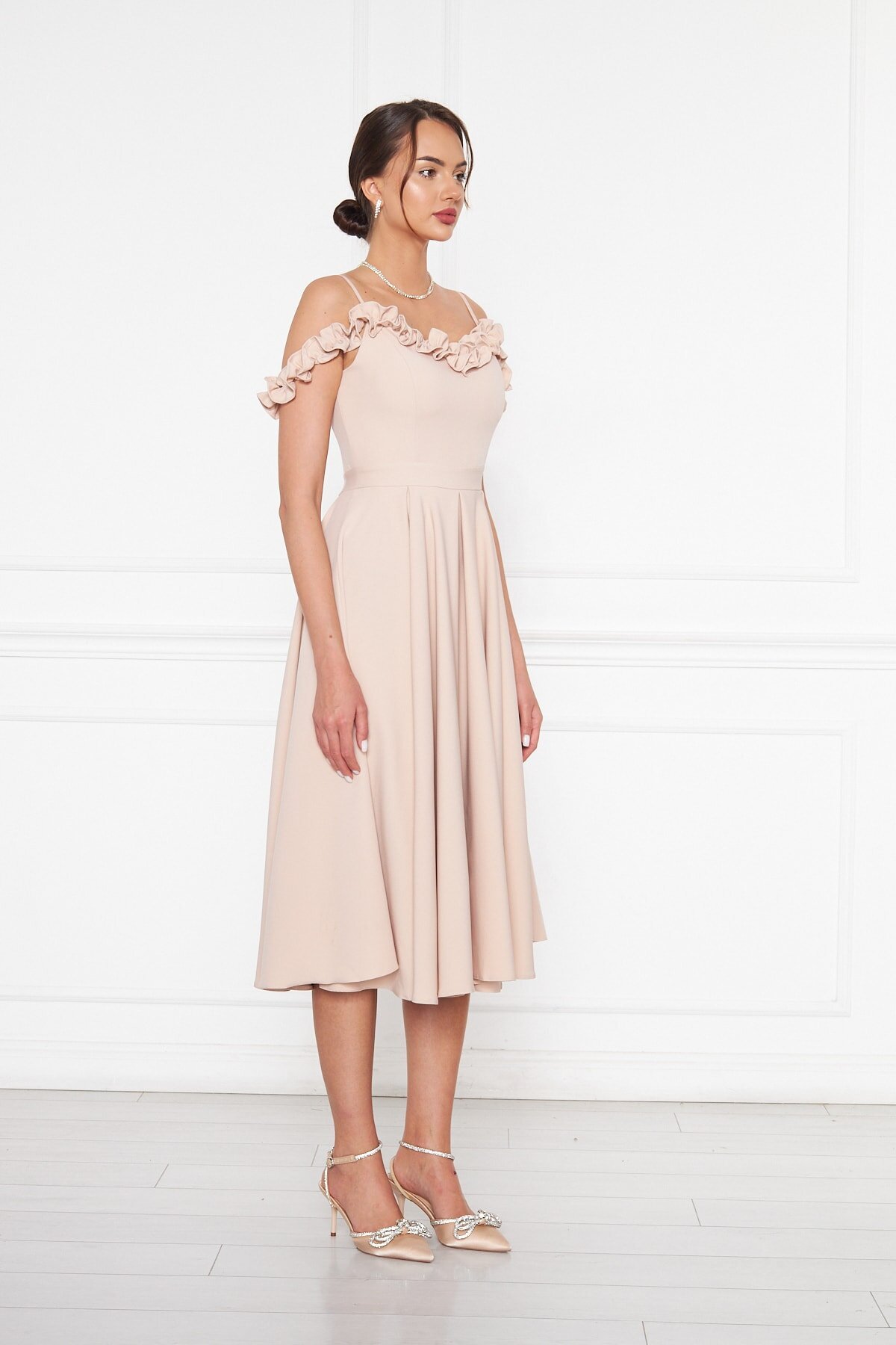 Midi Flared Ruffle Detail Adjustable Strap Evening Dress - Cream - Bidoluelbise